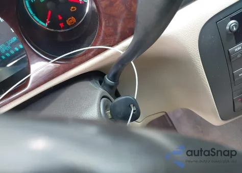 2011 Buick Lucerne Cxl z USA, uszkodzony, nr VIN 1G4HC5EM1BU146580